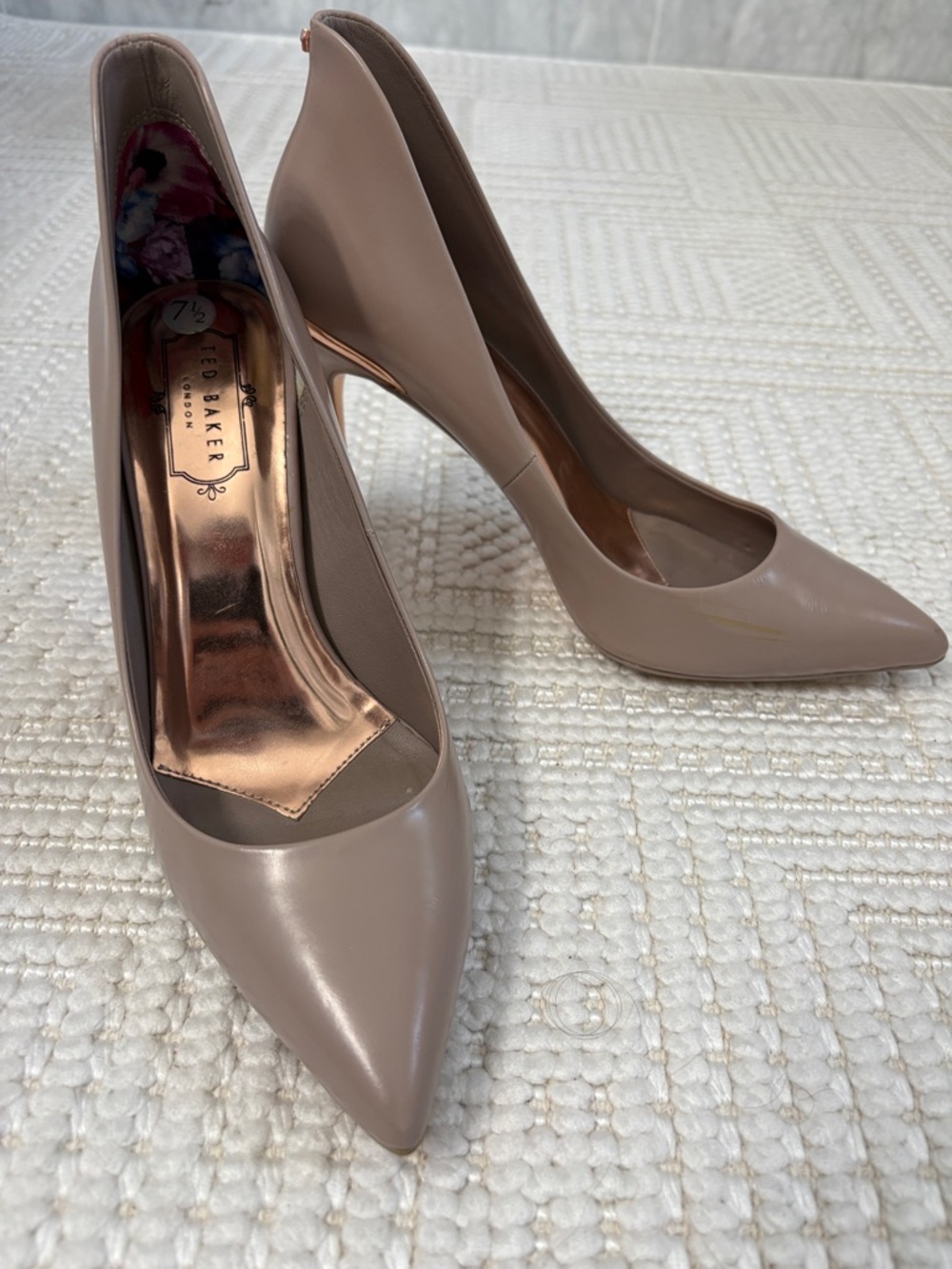 Ted Baker Saviy Pointed Toe Pump